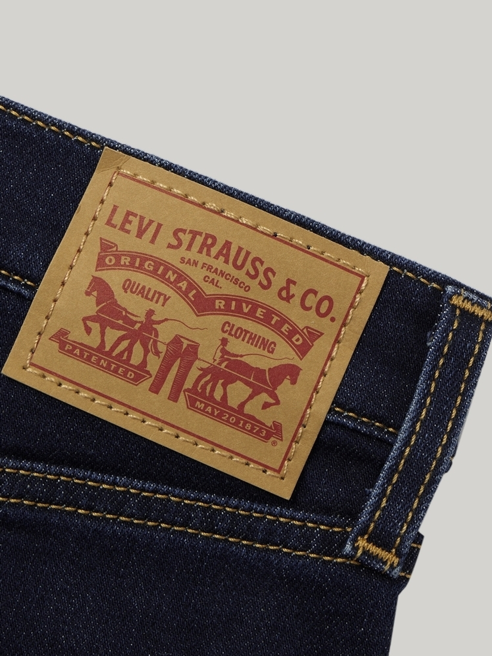 Женские свободные джинсы с завышенной талией Levi's High Loose A2682-0006