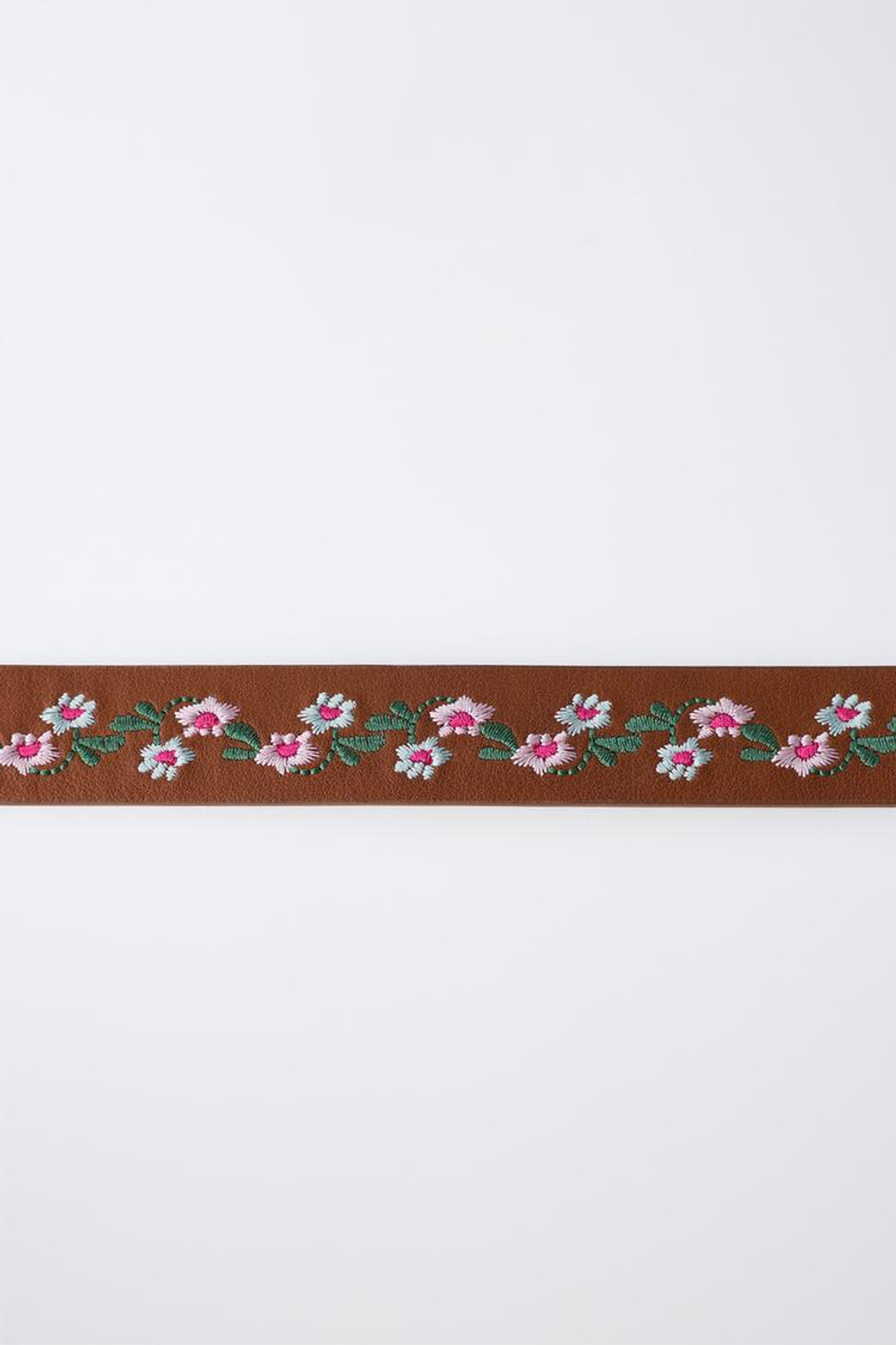 ZARA РЕМЕНЬ С ВЫШИВКОЙ В ВИДЕ ЦВЕТОВ, КОРИЧНЕВЫЙ