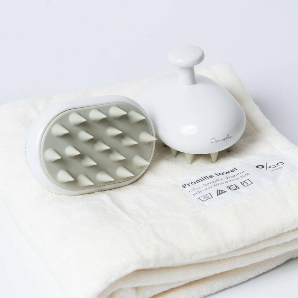 Щетка-расческа для мытья головы Promille Karte Scalp Brush