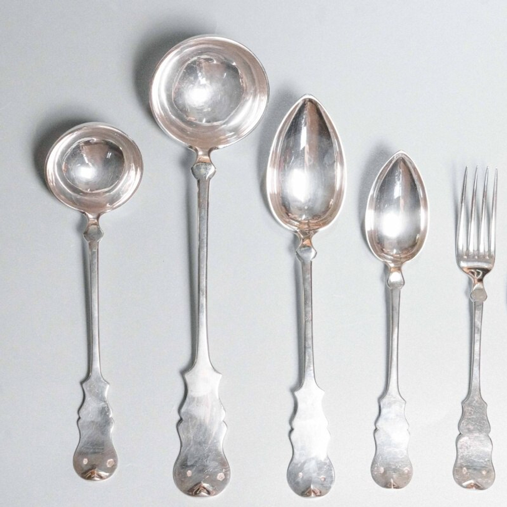 Комплект столовых приборов на 6 персон (54 предмета)