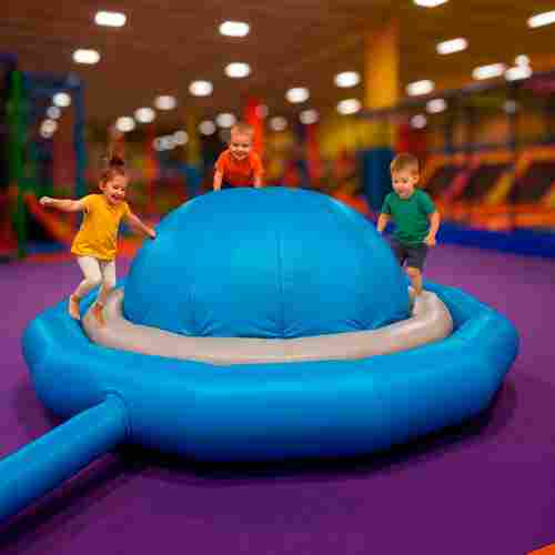 Надувное оборудование «Надувной живот» 6*6*1,7 м, серо-голубой