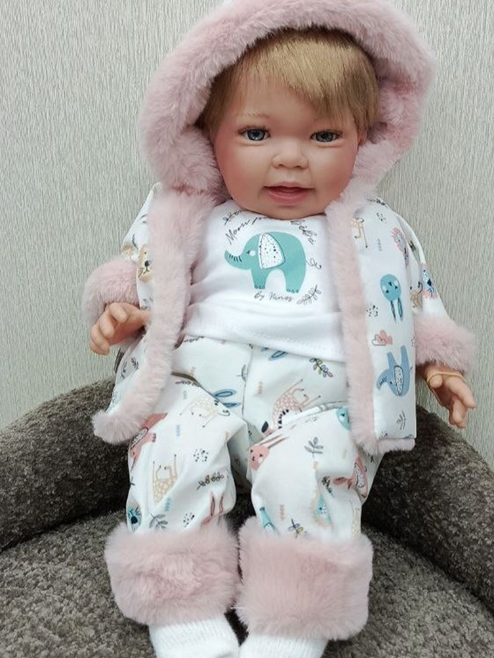 УЦЕНКА Кукла Nines 45см Susi мягконабивная в пакете (N4700K)