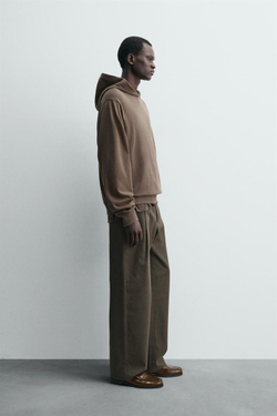 ZARA ТОЛСТОВКА С КАПЮШОНОМ И ЭФФЕКТОМ ПОТЕРТОСТИ, КОРИЧНЕВЫЙ