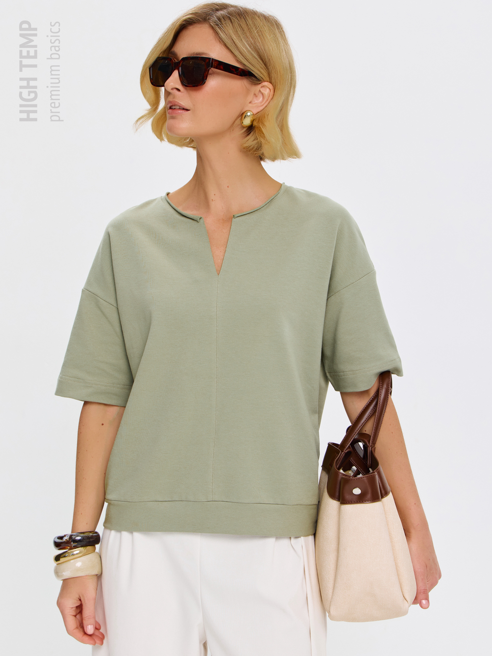 Плотная футболка из футера 2-нитки с V-вырезом HIGH TEMP