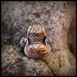 Кулон "Драккар" , брелок для ключей , бронза