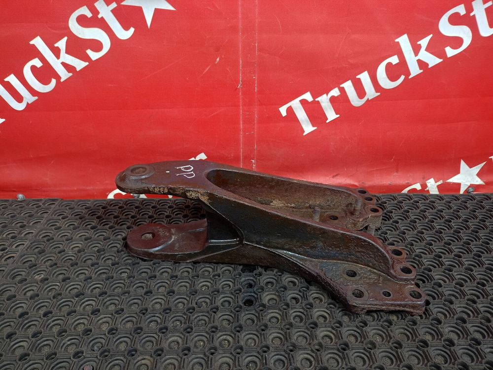 Кронштейн полурессоры задний