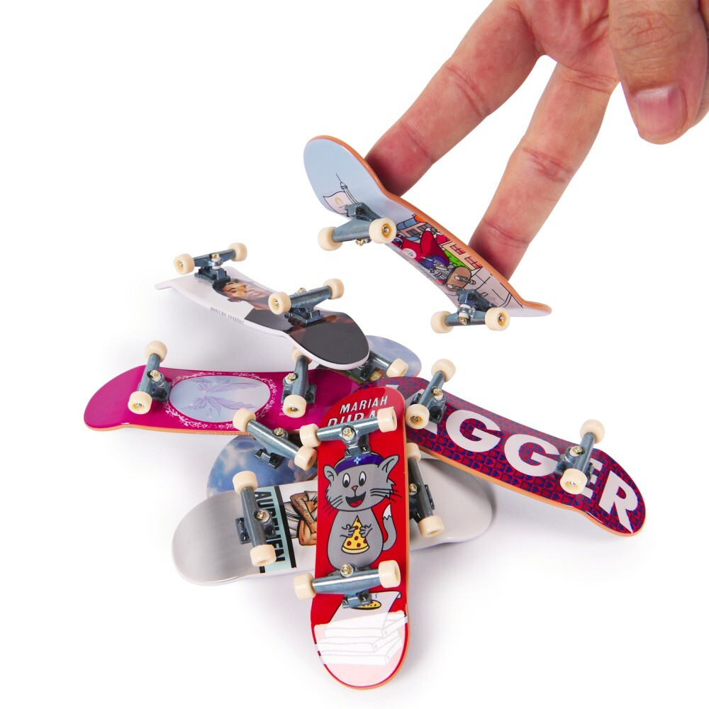 Tech Deck - Набор из восьми скейтбордов Competition Legends Paris 2024 fingerboard 20147679 / артикул   13908 6070368 20147679  / GTIN 681147023109