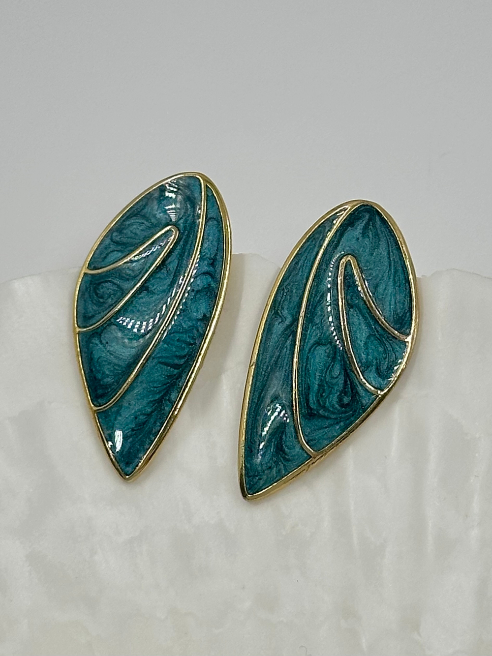 Серьги с зелёной эмалью