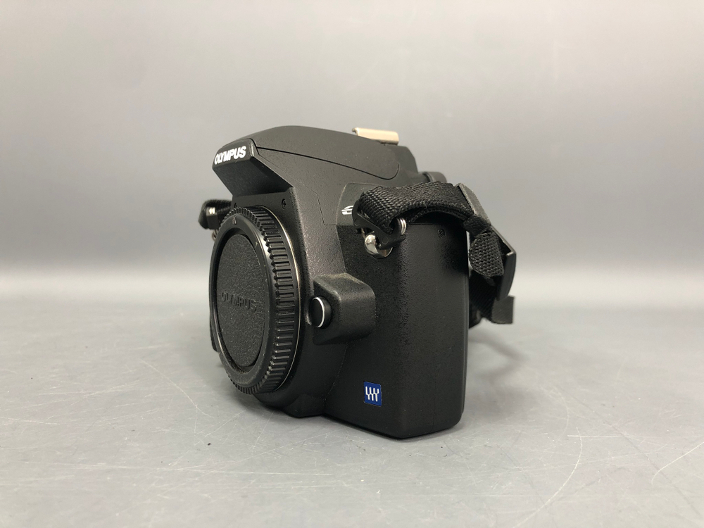 Olympus E-420 Body