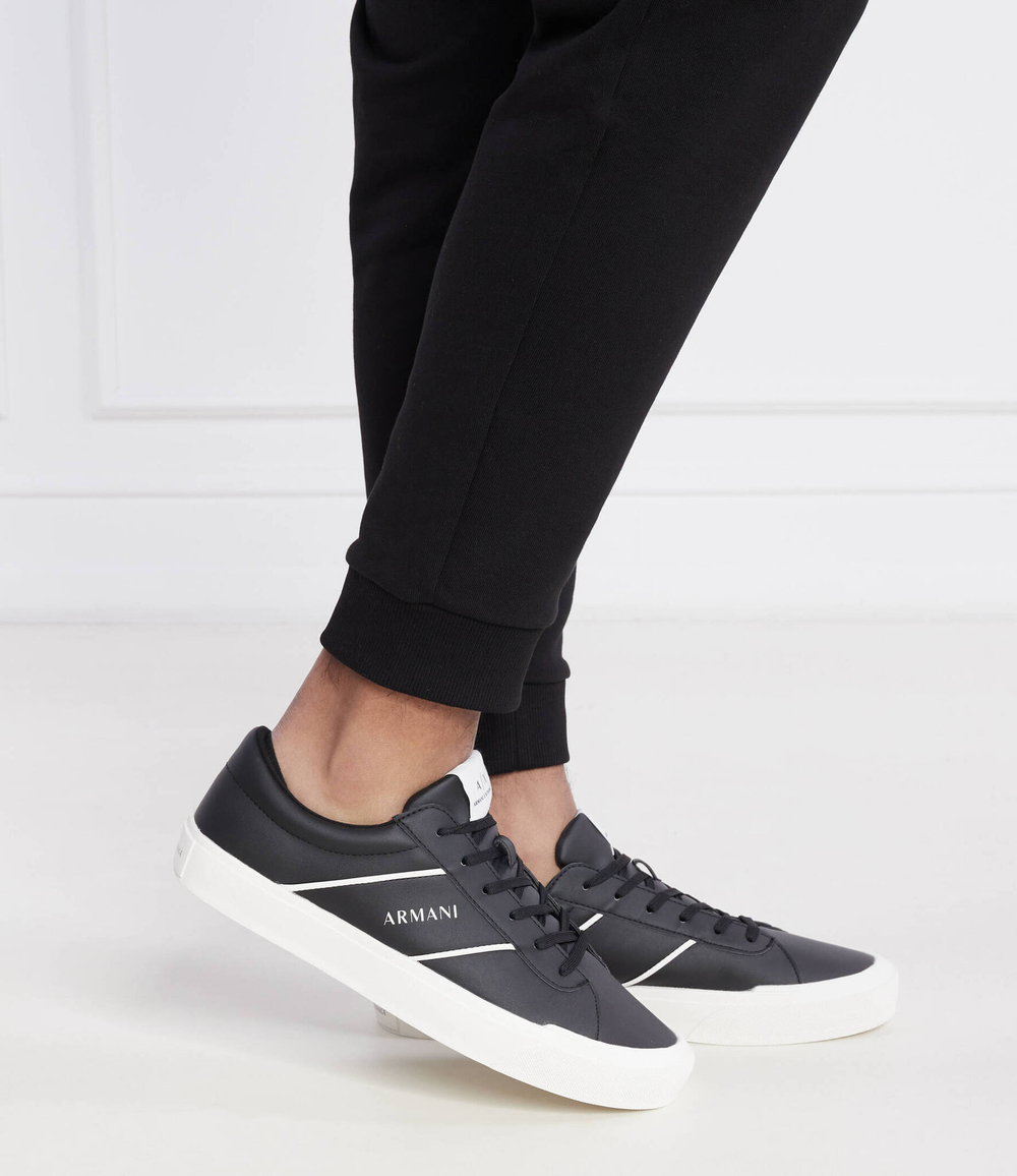 Кроссовки Armani Exchange - черный(XUX165 XV758)