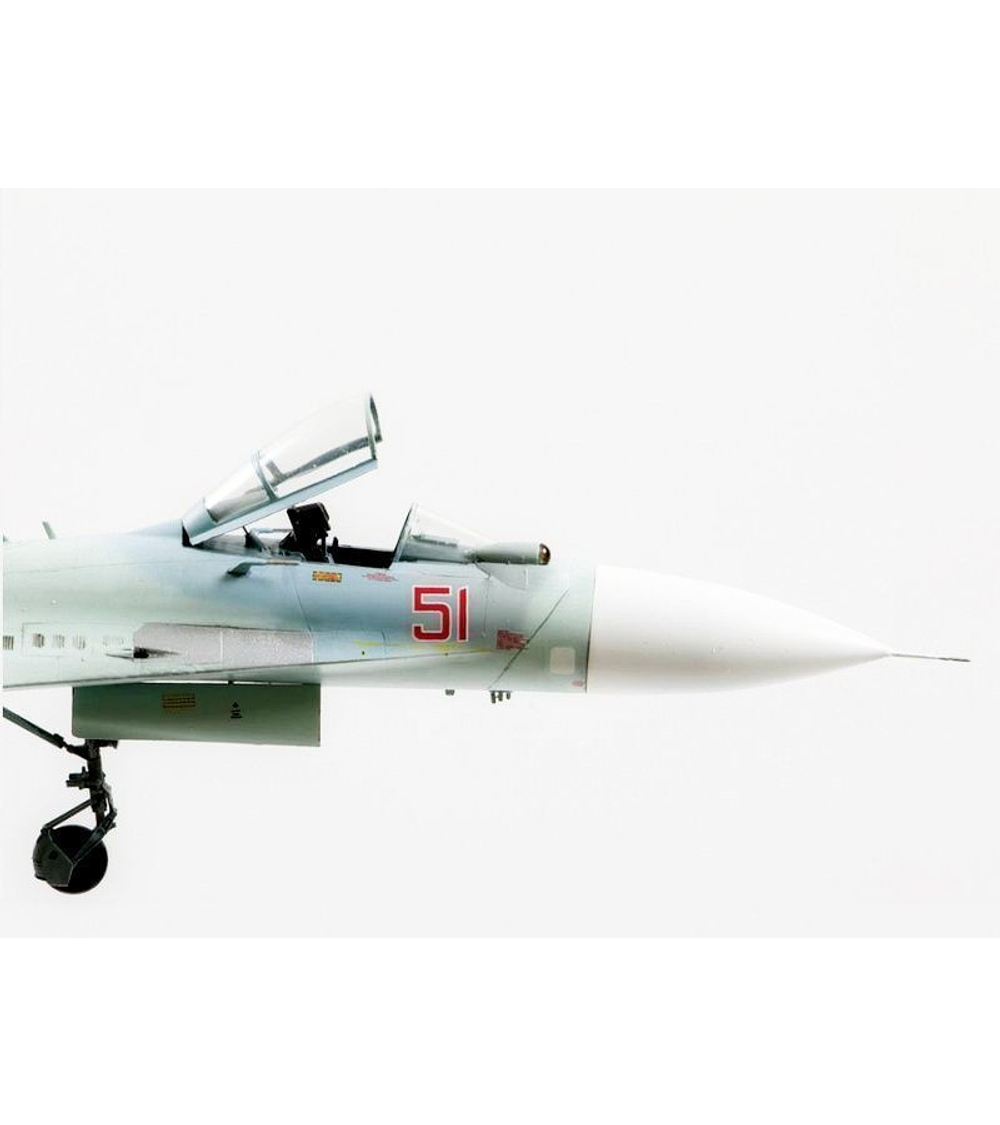 Сборная модель ZVEZDA Российский истребитель Су-27СМ, 1/72