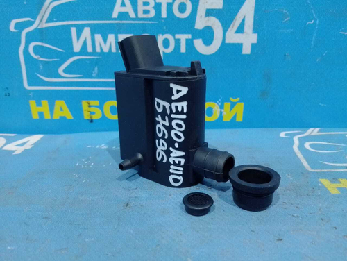 Моторчик бачка омывателя TOYOTA COROLLA 1992-2001