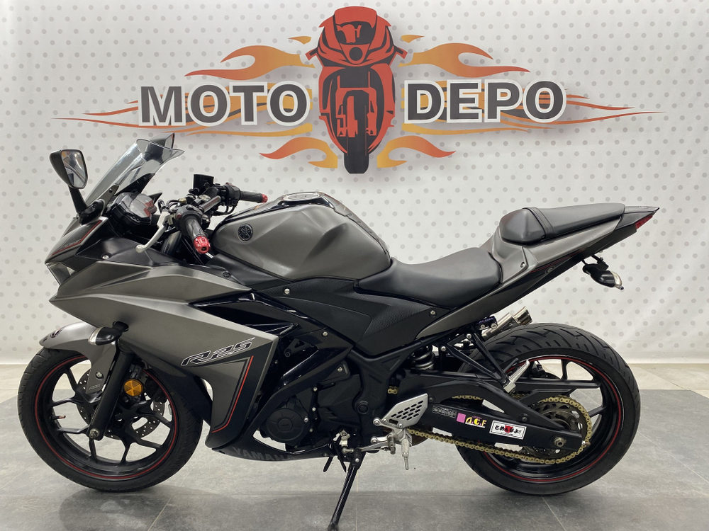 Yamaha YZF-R25 , 2017