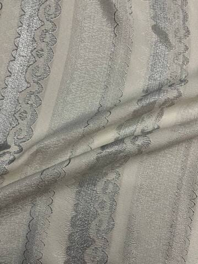 Шелк с вискозой и люрексом белый в абстрактный принт белый