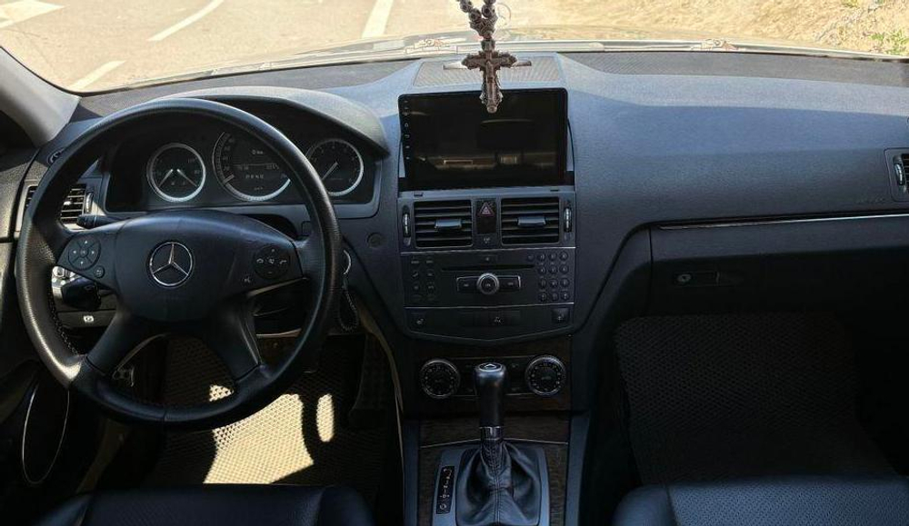 Магнитола для Mercedes-Benz C-класс W204 2007-2011 - Carmedia OL-9947 QLed+2K, Android 12, TS10, CarPlay, 4G SIM-слот