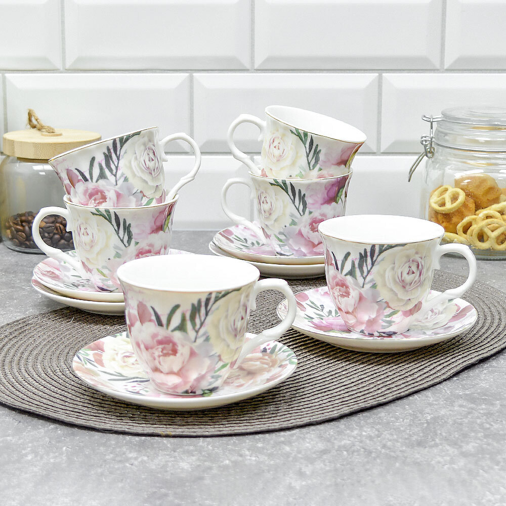 Чайный набор 12 предметов 220мл в круглой коробке (00108892)