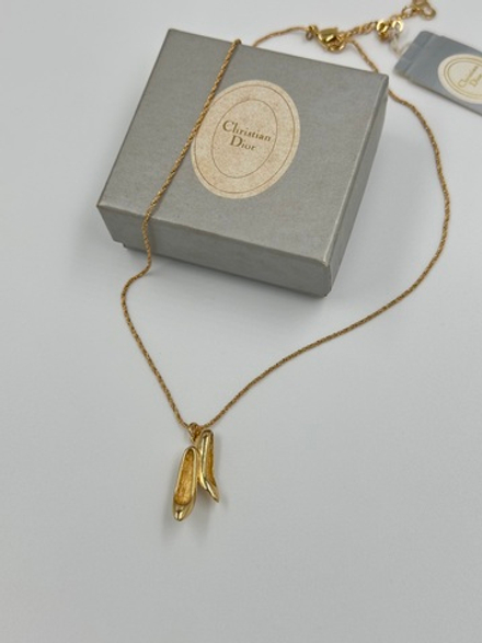 Кулон Туфли Christian Dior