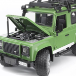 Внедорожник Land Rover Defender