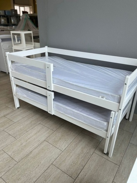 Кровать подростковая двухуровневая "Матрешка-Мини" 170*80/160*80 см белый 2 борта (СЧ)