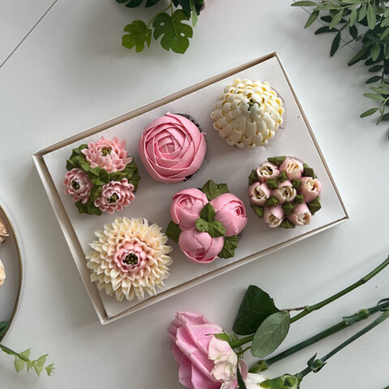 Набор капкейков цветочных нежное ассорти 6 шт