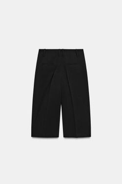 ZARA ПРЯМЫЕ ШОРТЫ С ЗАЩИПАМИ — ZW COLLECTION, ЧЕРНЫЙ