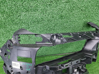 Кронштейн бампера правый BMW 7er G70 22-нв M-paket