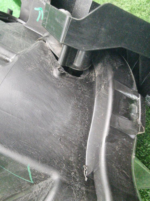 Фара правая Nissan X-Trail 2 Т31 (10-15) ксенон