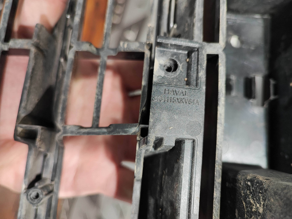 Решетка радиатора Haval H9 1 17-нв Б/У Оригинал 8401200XKV64A