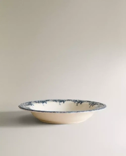 ZARA HOME ГЛУБОКАЯ ТАРЕЛКА ИЗ ФАЯНСА С ЦВЕТОЧНЫМ УЗОРОМ, СИНИЙ