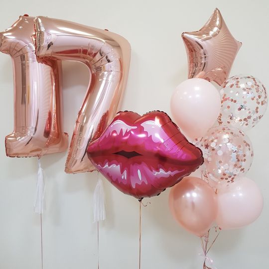 Фотозона "Губы"