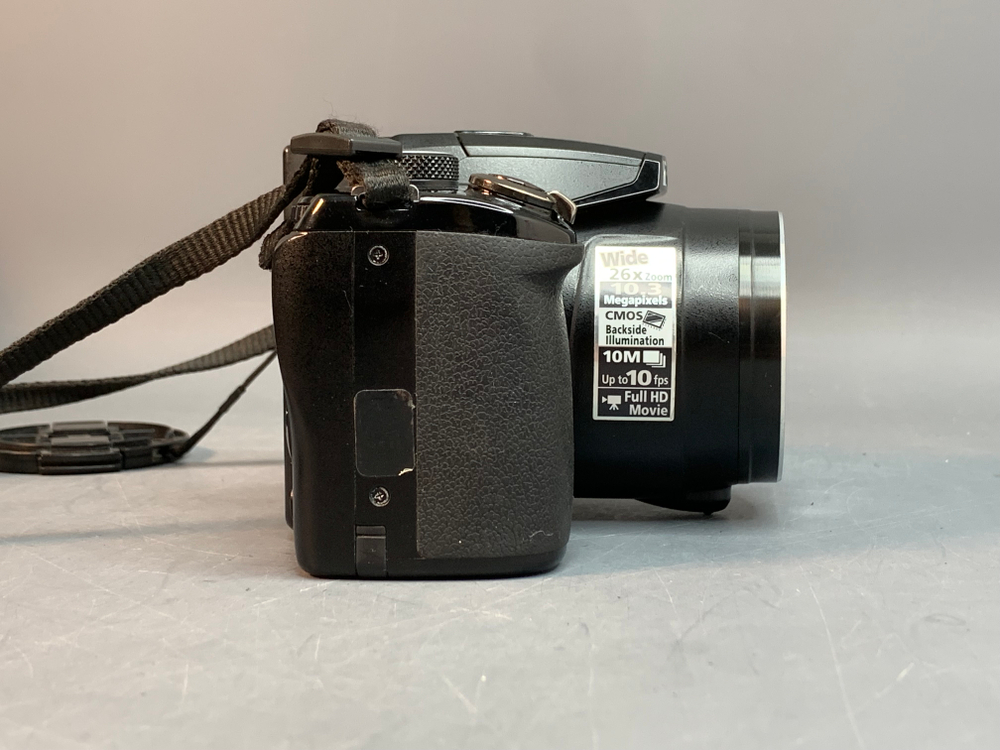 Nikon Coolpix P100