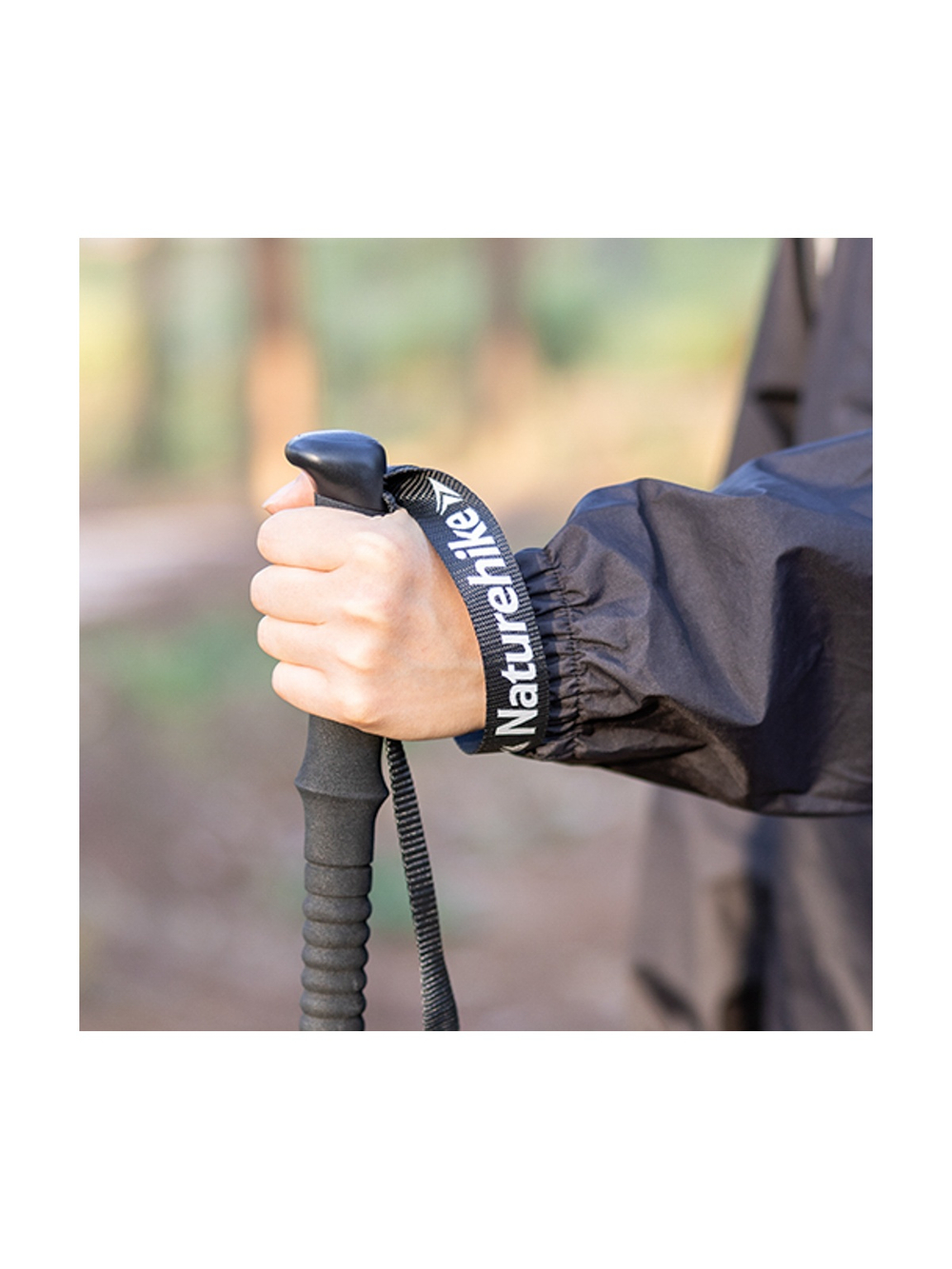 Палка треккинговая Naturehike ST01 6061 AL NH17D001-Z  с 3 узлами женская 57-120 зеленый, 6975641885573