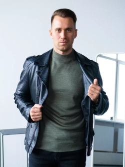 Джемпер Турция тонкий теплый с горлом