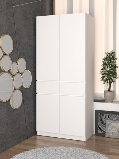 белый / белый