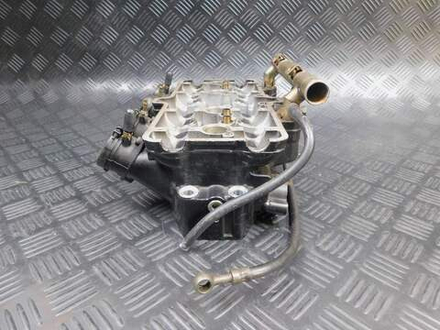 Головка блока цилиндров Kawasaki ZZR 400 98 052979