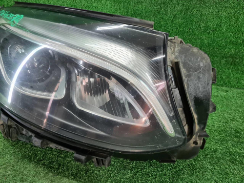 Битая Фара правая Mercedes GLC X253 (2015-2019) LED