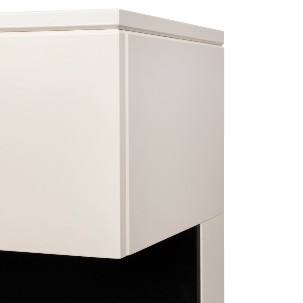 Каминокомплект Real Flame Modern CST630 WT-P614 с очагом 3D Cassette 630 Black Panel