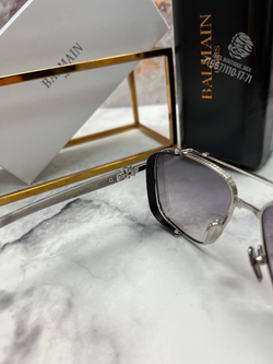 Солнечные очки Balmain