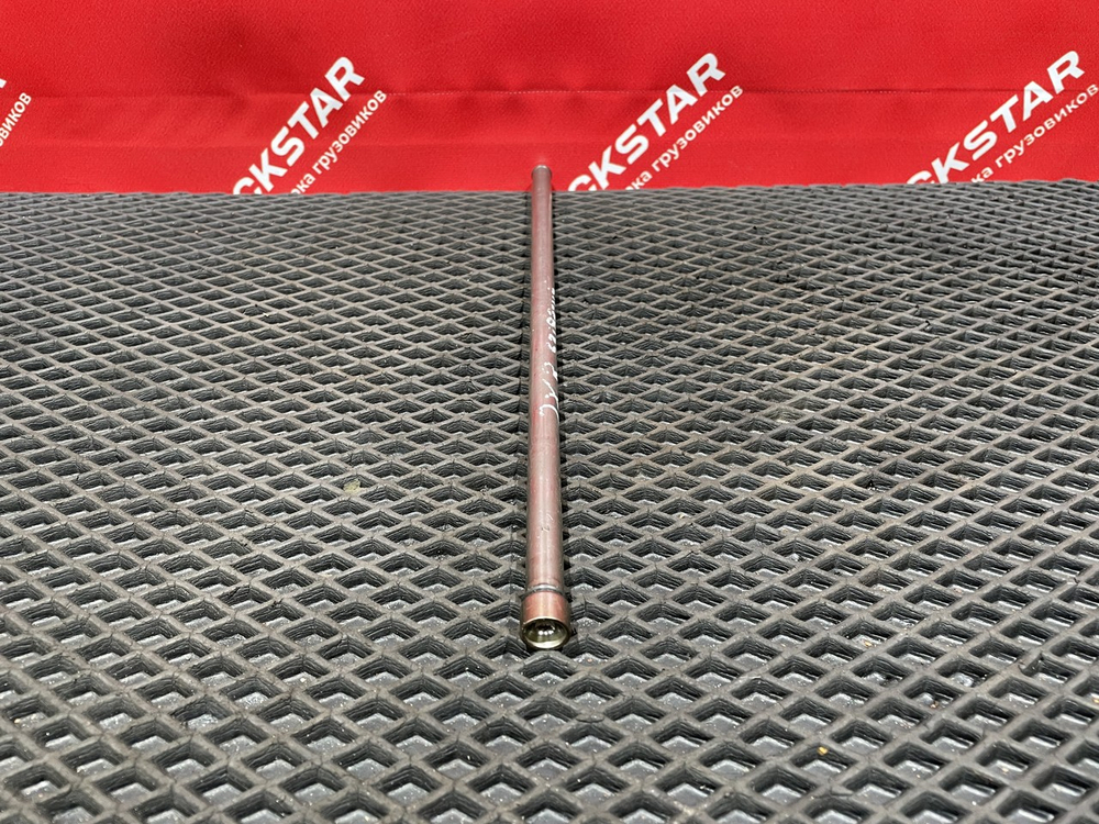 Штанга толкателя впускного клапана
