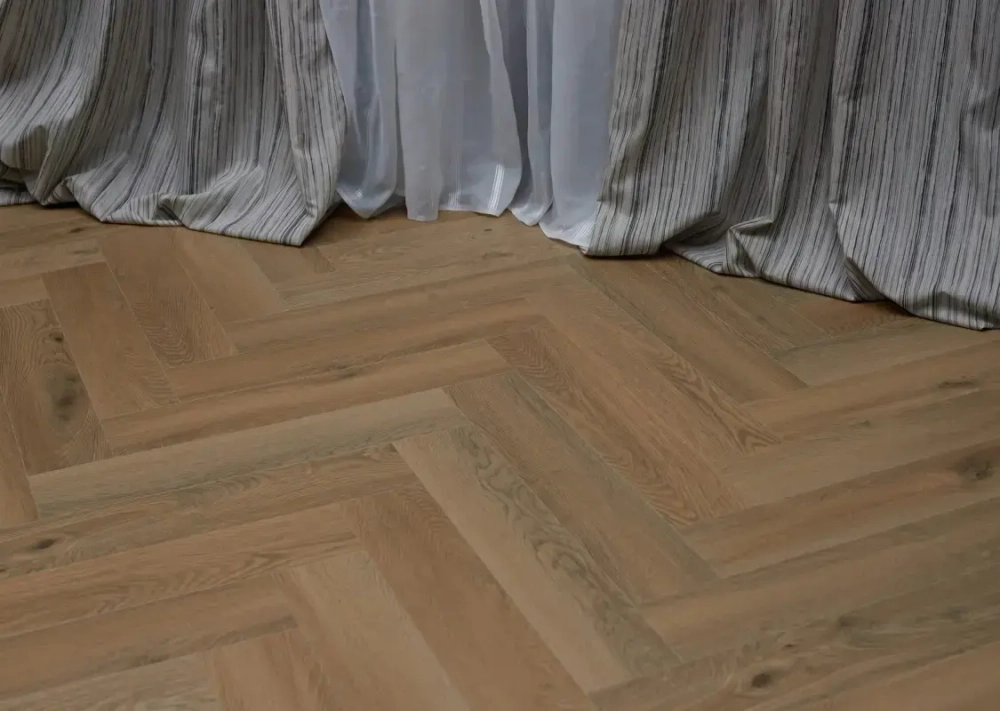 Кварц-винил SPC Steinholz Herringbone 4,5 мм Тироль 1.14688 м2