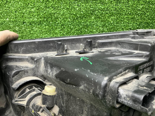 Фара правая Renault Logan 2 (2018-2022) галоген