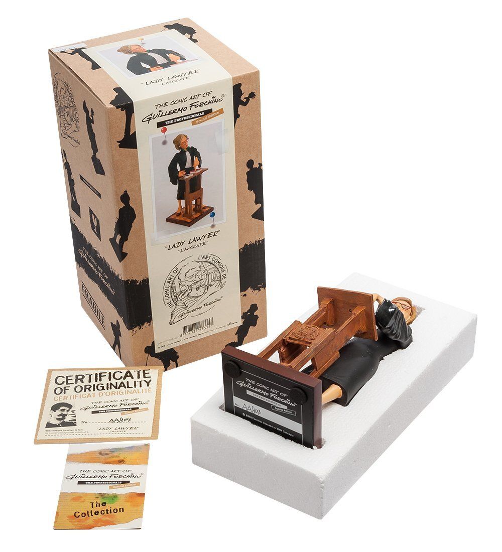 FO-84011 Статуэтка мал. «Адвокат» (The Lady Lawyer. Forchino)