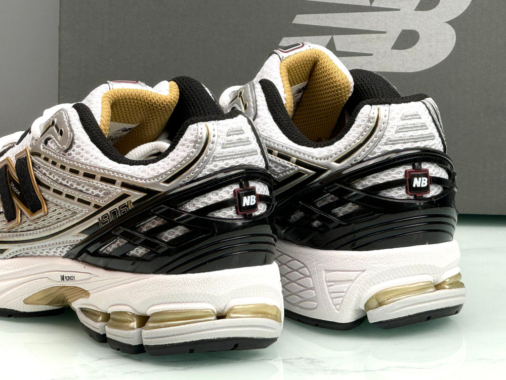 New Balance 1906R White Gold
