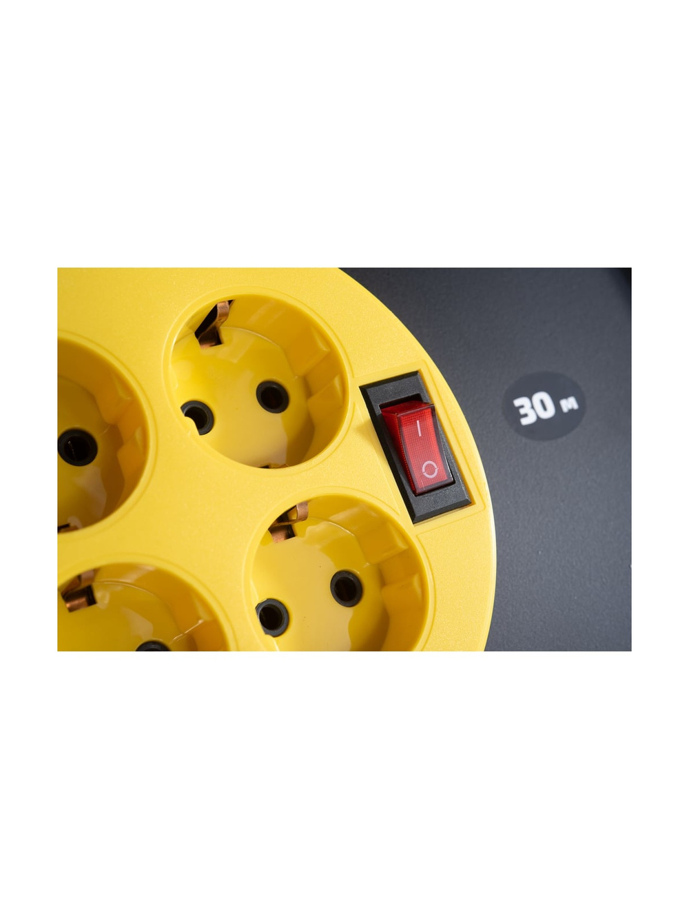 Силовой удлинитель на катушке Inforce 4 гнезда, с/з КГт 3х1,5 16A 30м IP44 GRANITE ZG 09-15-01