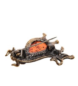 AM-2556 Брошь «Бык Фердинант» (латунь, янтарь)
