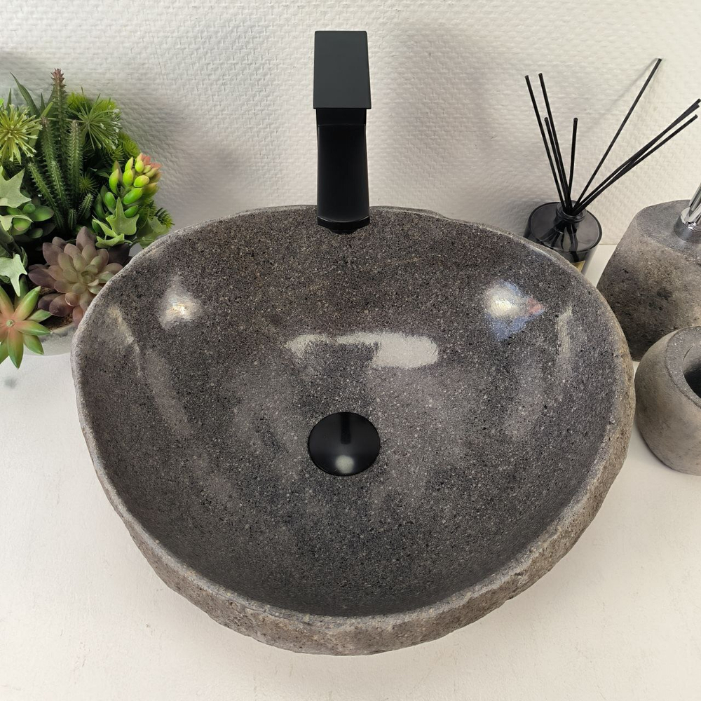 Раковина из речного камня RS-65457 46*39*15 0861