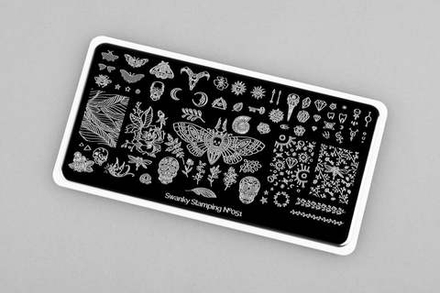 Пластина Swanky Stamping 051