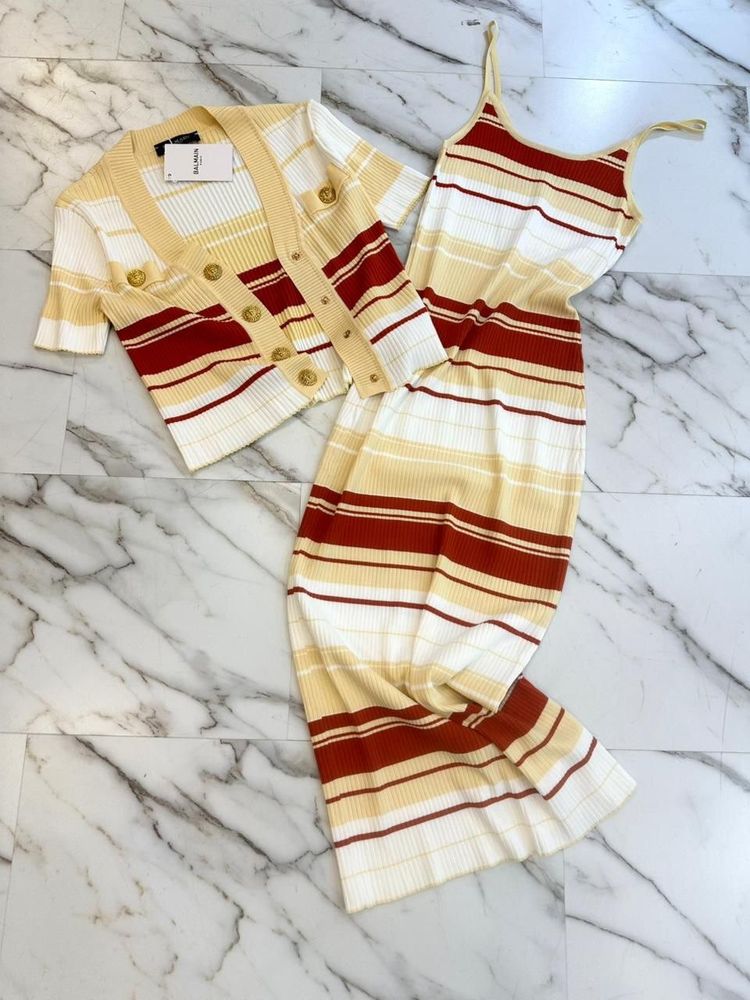 Костюм Balmain
