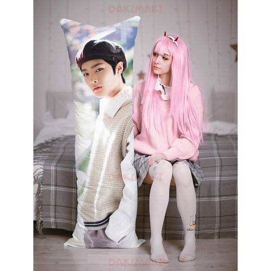 Дакимакура I.N. Чонин Stray Kids арт. 1001