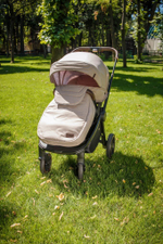 Коляска 2 в 1 Carrello Epica CRL-8510/1, Almond Beige / Черная рама